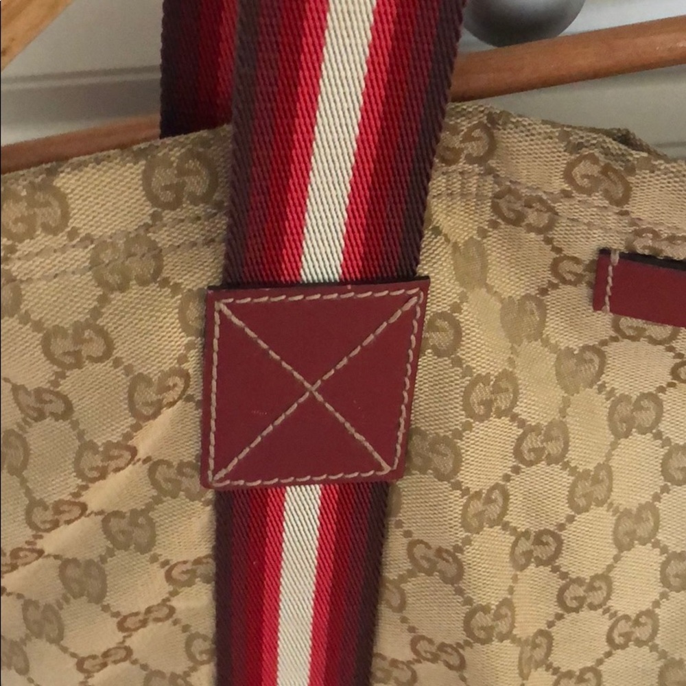 Gucci Handbag. Canvas with leather detail. - Picture 5 of 8